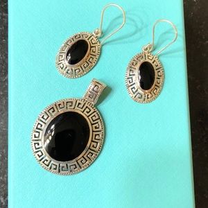 Sterling silver pendant and Earring set.